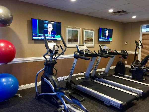 Hotel d'Lins Ontario Airport image 17